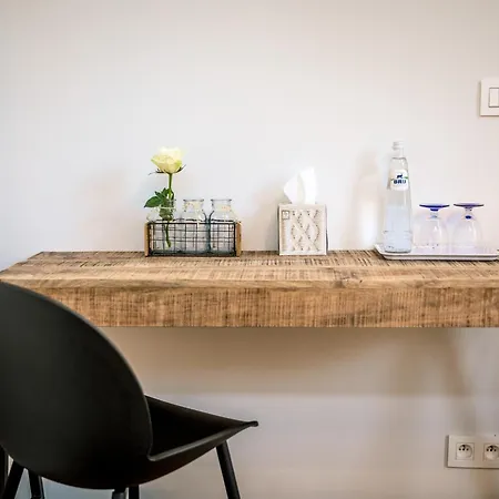 De Woestijn Bed & Breakfast Roosdaal
