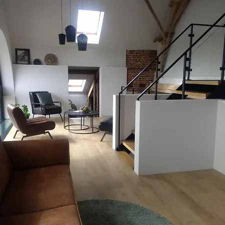 Bed & Breakfast De Woestijn 3*